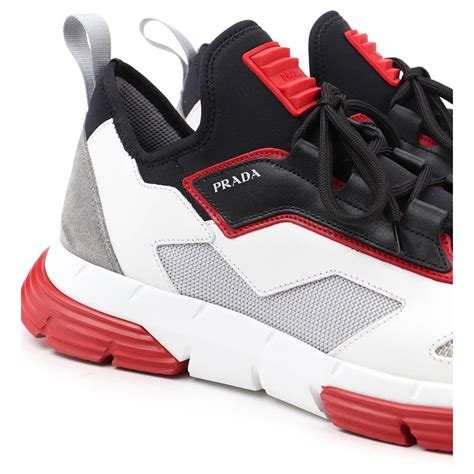 baskets femme prada